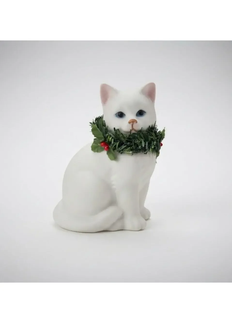 Vintage Ceramic White Cat Figurine, Christmas Holiday Decor with Holly Wreath